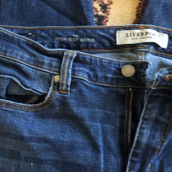 Liverpool Los Angeles ladies Blue High Rise ankle jeans - size 14/32 - Picture 7 of 8